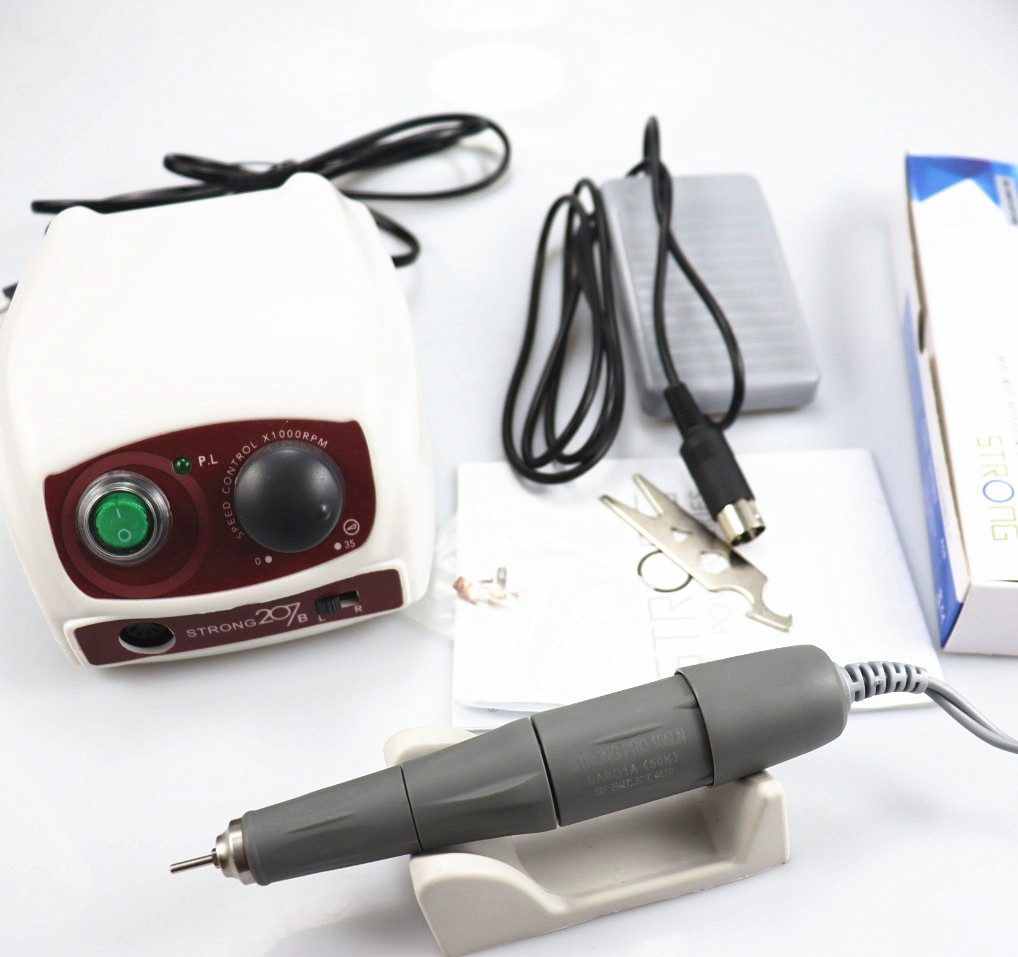 Machine à ongles STRONG 210/20 - Nail Drill Machine avis et prix